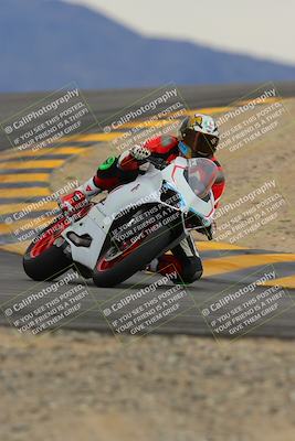 media/Jan-14-2023-SoCal Trackdays (Sat) [[497694156f]]/Turn 12 (120pm)/